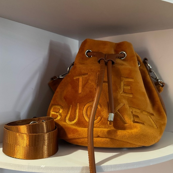 Tan Velvet Amazon Bucket Bag - Picture 2 of 6